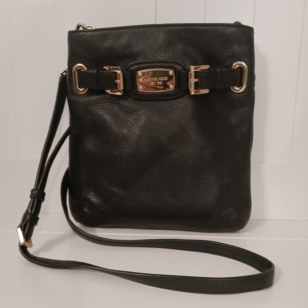 Michael Kors black pebbled leather purse